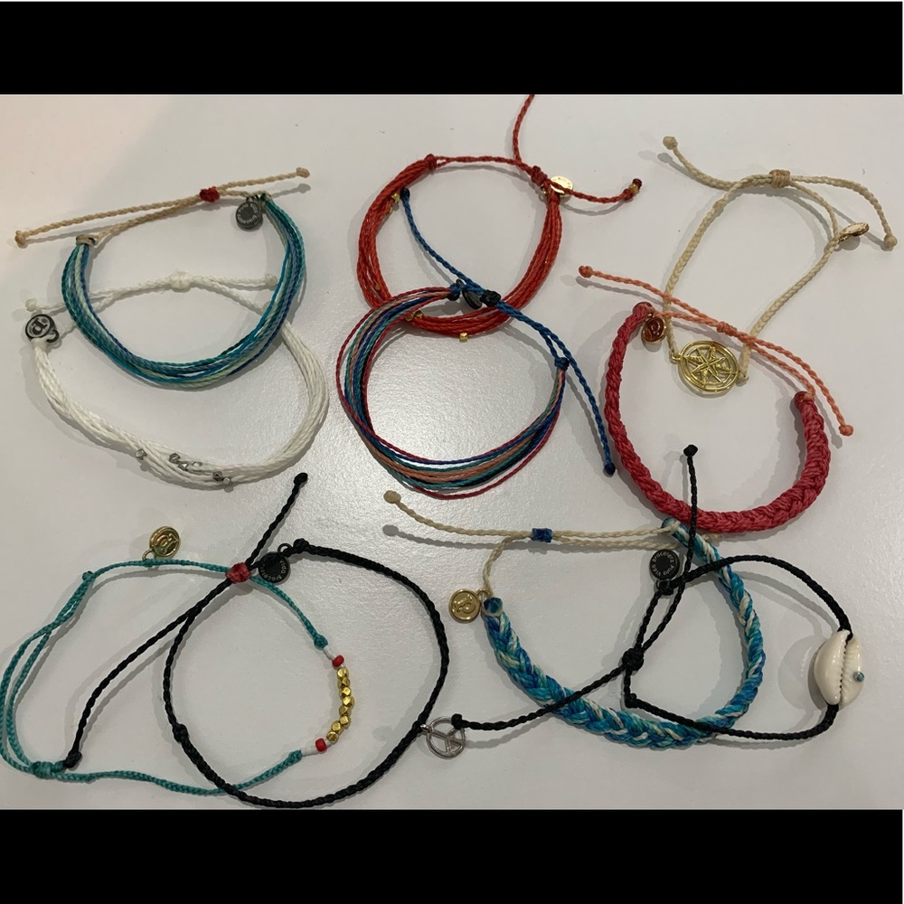 Set of 10 Pura Vida bracelets